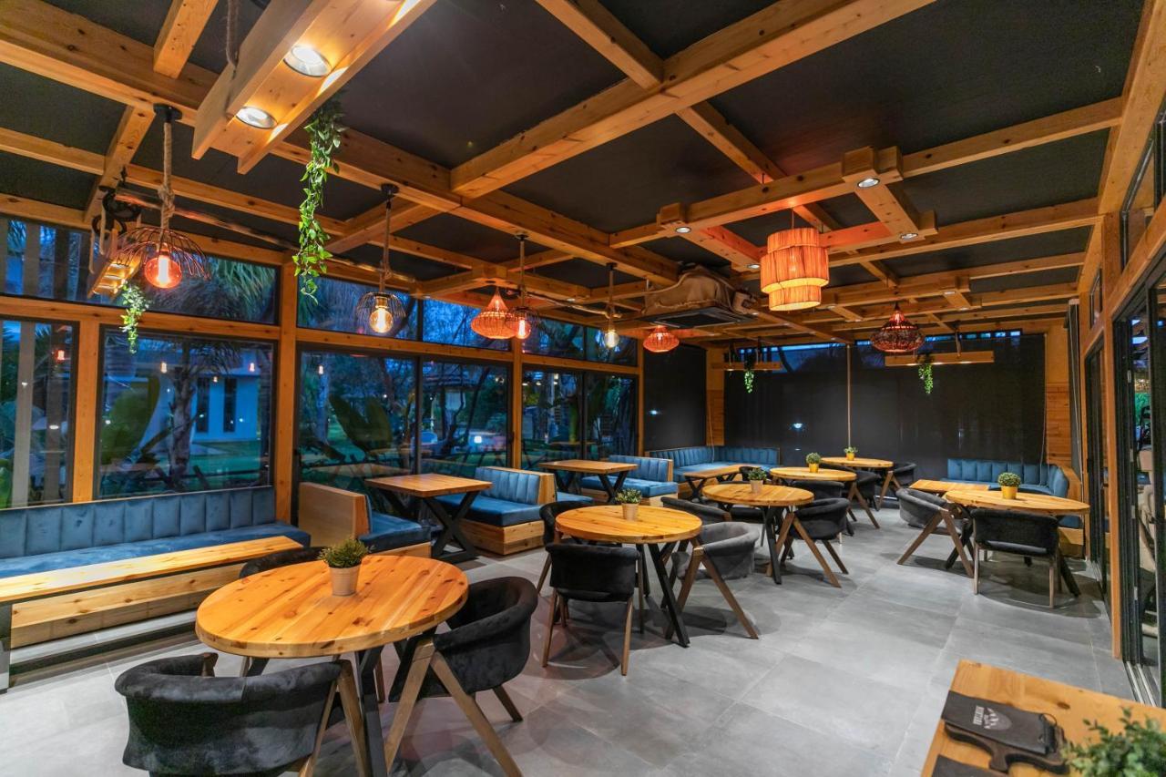 Riad Bella Montana Aïn Cheggag 외부 사진