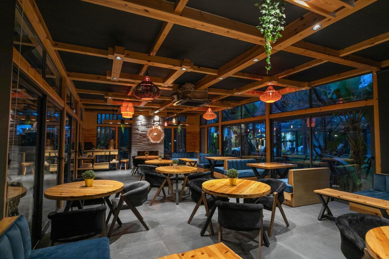 Riad Bella Montana Aïn Cheggag 외부 사진
